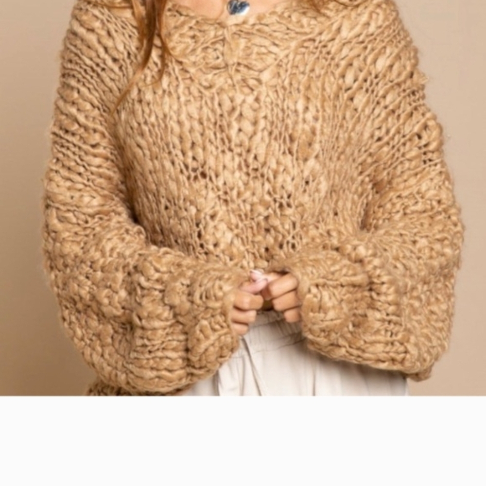 POL Ladies Cozy Tan Knit Sweater
